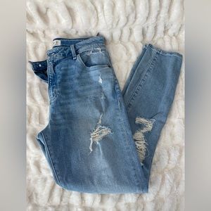 Abercrombie & Fitch distressed super skinny jeans